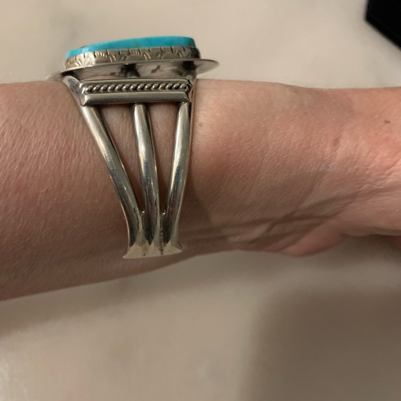 Native American SS and turquoise bracelet - size 6 1/2 - Picture 3 of 10